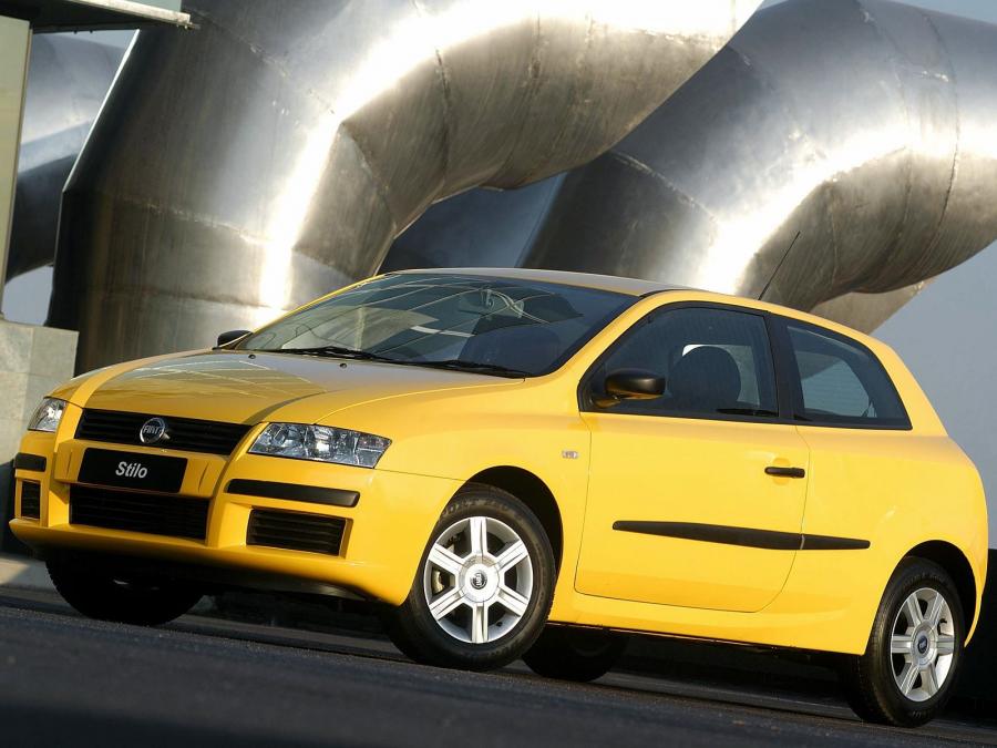  Fiat Stilo 3-Door 2003 года  (ZA) (фото 15 из 16)
